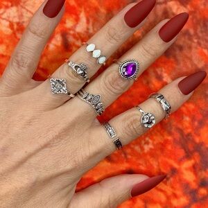 3/$10 NEW Boho Style Rings & MIDI Rings Design Mix / silver tone Bundle NWOT